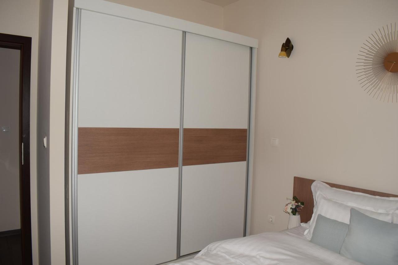Sweet Residence Apartment อาราด ภายนอก รูปภาพ